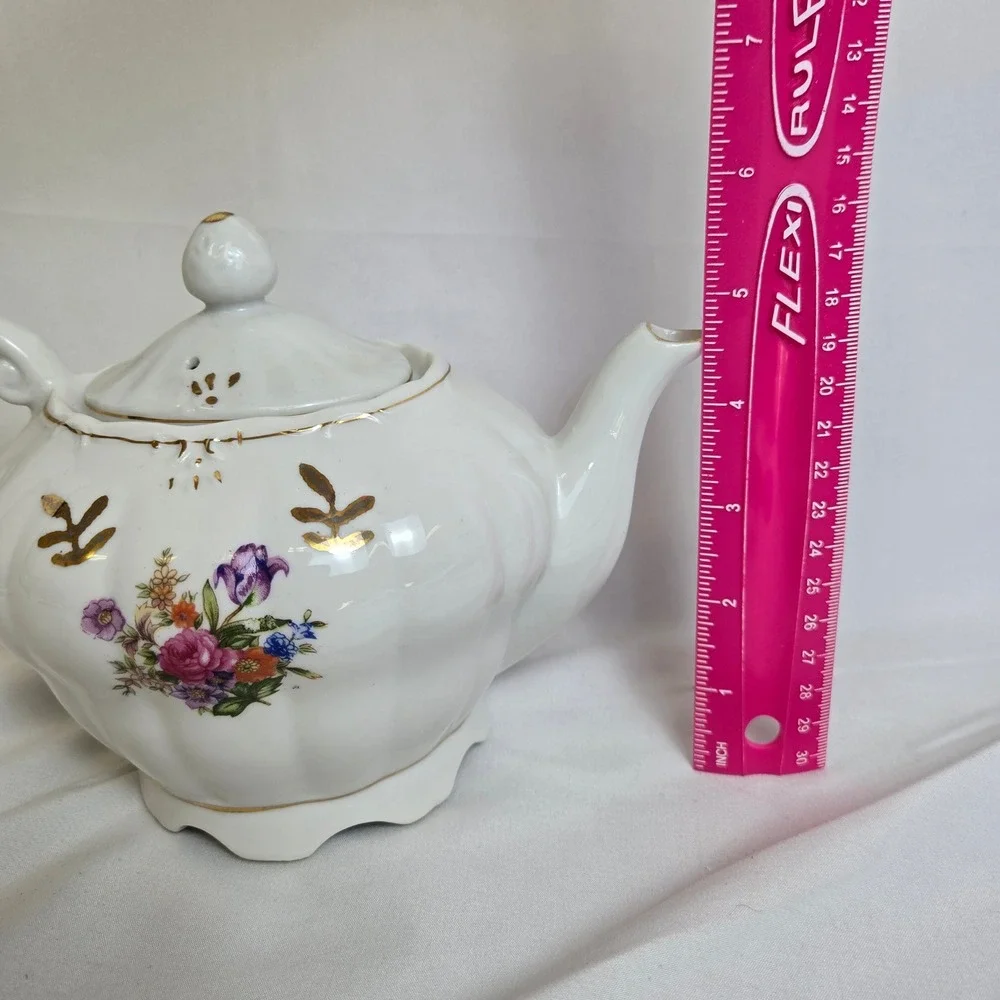 Musical Teapot Made in Japan Floral Bouquet Design Gold Trim Porcelain Vintage